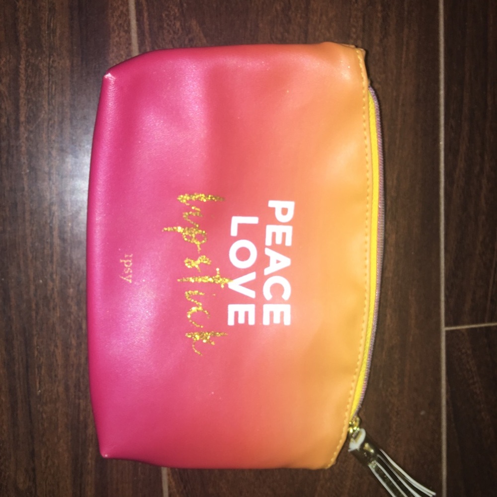 Ipsy makeup bags !!